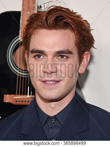 LOS ANGELES - MAR 07:  KJ Apa arrives for 'I Still Believe' Los Angeles Special Screening on March 07, 2020 in Hollywood, CA