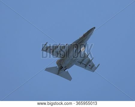 Moscow Russia Zhukovsky Airfield 31 August 2019: Aerobatic Yak-130 Perfoming Demonstration Flight Of
