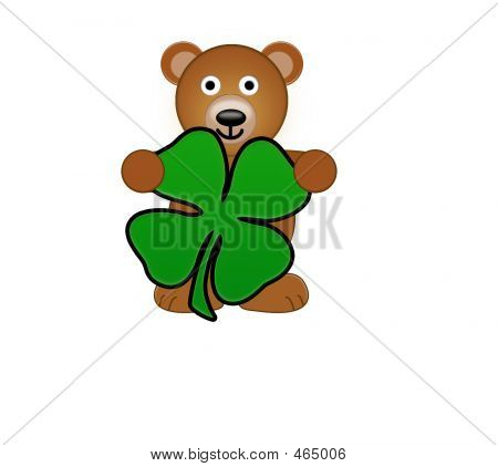 Un orsacchiotto Holding Shamrock