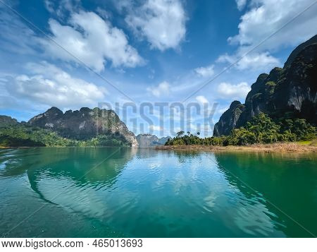 Emerland Water Lake In Mountains. Amazing Natural Summer Scenery. Stunning Natural Background. Popul