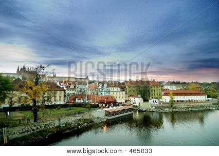 Cityscape met kasteel - Praag