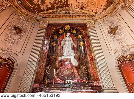 Interiors Of Saint Louis En L'ile  Church, Paris, France