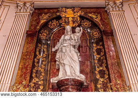 Interiors Of Saint Louis En L'ile  Church, Paris, France