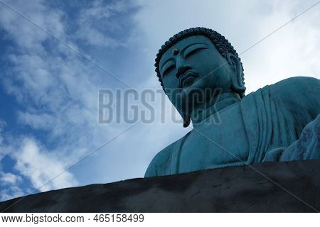 Lampang, Thailand - October 22, 2021: Big Concrete Buddha Image Or Daibutsu At Wat Doi Prachan Mae T