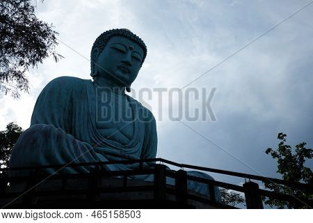 Lampang, Thailand - October 22, 2021: Big Concrete Buddha Image Or Daibutsu At Wat Doi Prachan Mae T