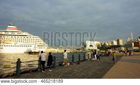Kanagawa Prefecture Japan - Sept 14, 2019: Japanese Rest, Fish On The Yokohama Waterfront. Largest C