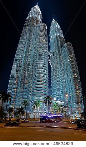 KLCC på nattescene