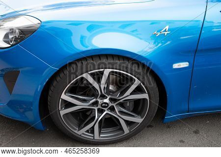 Bordeaux , Aquitaine  France - 11 06 2022 : Alpine A110 Sports Car Logo Brand And Text Sign Wheel Re