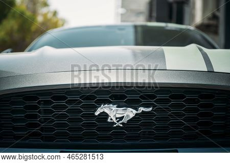Dubai, Uae, United Arab Emirates - May 25, 2021: Close View Of Logo Logotype Sign Of Ford Mustang On