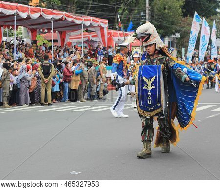 Magelang, Indonesia - November 6, 2022: Kirab Budaya Magelang. Marching Band Of Indonesian Military 