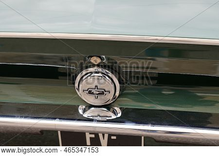 Bordeaux , Aquitaine  France - 11 06 2022 : Ford Mustang Fuel Tank Logo Sign And Brand Text Of Muscl