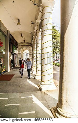 Delhi, India - October 16, 2012: Connaught Place Is One Of The Largest Financial, Commercial And Bus