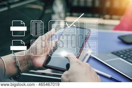 Concept  Electronic Signature : Electronic Signing Of Digital Documents On Virtual Laptop Screen