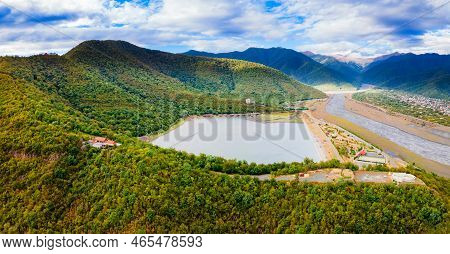 Beauty Lake In Kakheti. Kakheti Is A Region In Eastern Georgia With Telavi As Its Capital.