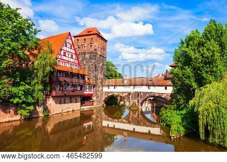 Wasserturm Tower, Weinstadel Medieval House And Henkerbrucke Bridge At Pegnitz River In Nuremberg Ol