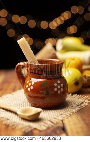 Ponche De Frutas. Christmas Fruit Punch Is An Infusion That Is Consumed In Mexico, Traditionally Dur