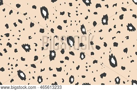Abstract Modern Leopard Seamless Pattern. Animals Trendy Background. Beige And Black Decorative Vect