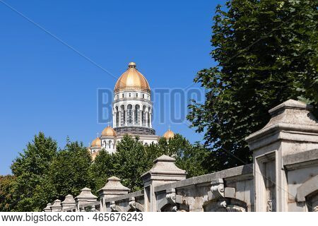 Construction Of Patriarchal Eastern Orthodox People's Salvation Cathedral (catedrala Mantuirii Neamu