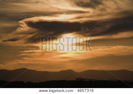 Puesta de sol sobre el Blue Ridge