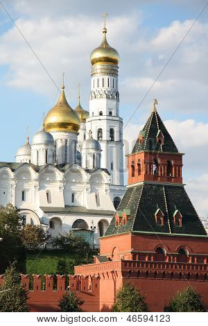 L'Ivan le grand clocher du Kremlin de Moscou