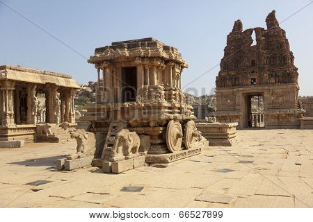 Stone chariot at Vittala temple - one of the highlight of the Hampi temple complex in India