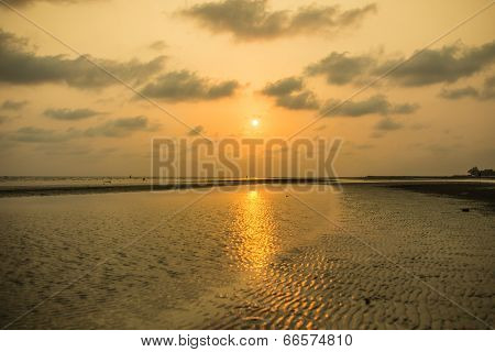 Sun And Reflection Land
