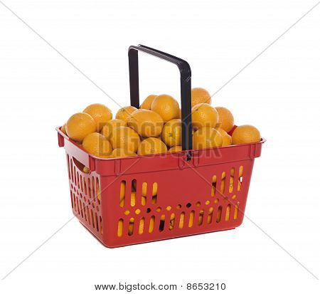 Shoppingbasket filled with oranges