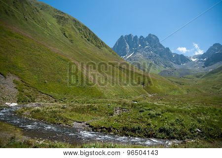 Hiking In Georgia Mountain