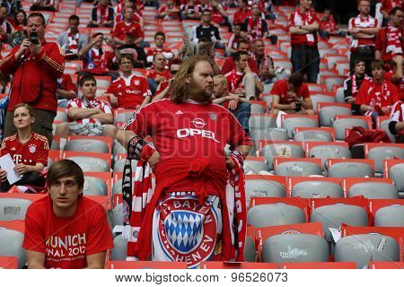 MUNICH, GERMANY May 19 2012. Munich fans prepare for the 2012 UEFA Champions League Final at the Allianz Arena Munich contested by Chelsea and Bayern Munich