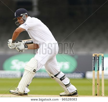 LONDON, ENGLAND. AUGUST 20 2012 England's Jonathan Trott during the third Investec cricket  test match between England and South Africa, at Lords Cricket Ground
