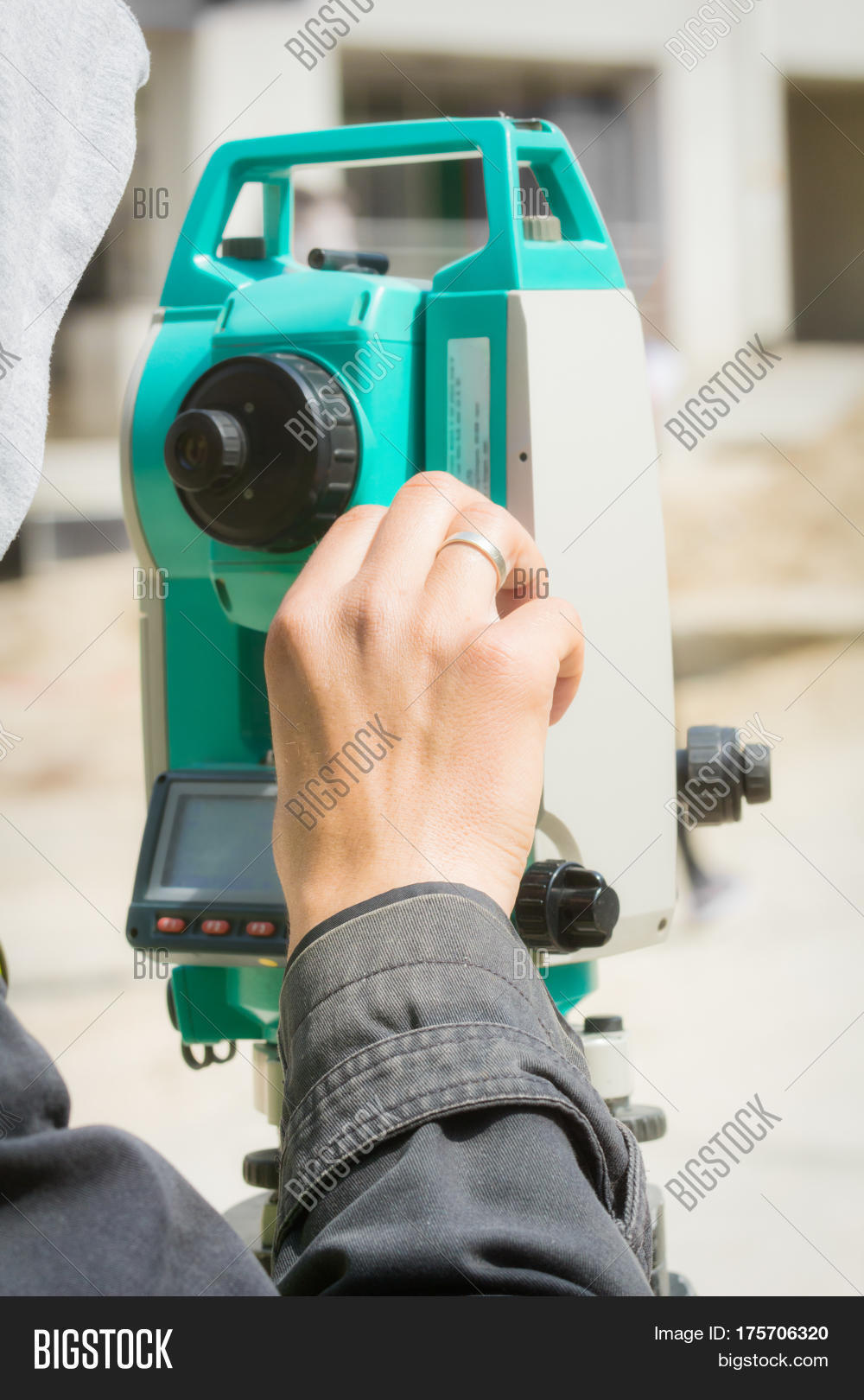 Theodolite Instrument Image & Photo (Free Trial) | Bigstock
