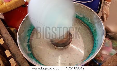 Candy floss machine with white candyfloss ใ