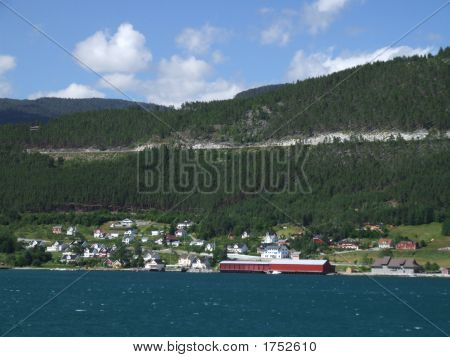Pueblo marinero en Noruega