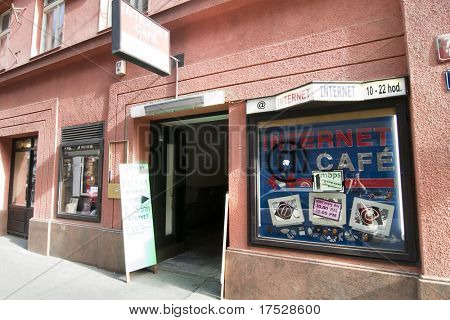 อินเทอร์เน็ตคาเฟ่ในกรุงปราก สาธารณรัฐเช็ก