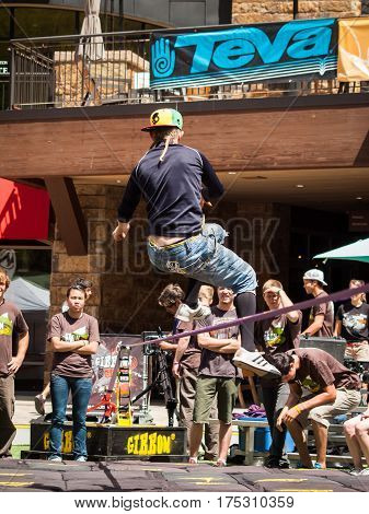 Slacklining