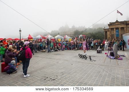 EDINBURGH, SCOTLAND. AUGUST 25. Artists perform during the Edinburgh Fringe on August 25, 2016 in Edinburgh, Scotland