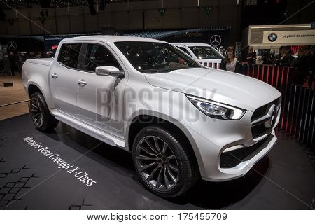 Mercedes-benz Concept X-class Pickup Truck