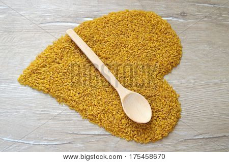 Large bulgur, large-sized bulgur, heart shaped cog corset, bulgur love, turkey bulgur, turkish bulgur.Natural and organic bulgur