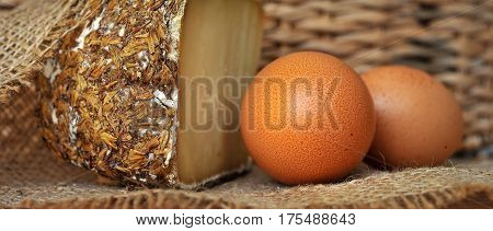 Sbarro Cheese With Grain Encrusted Surface With Eggs