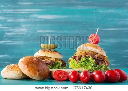 Pulled Pork Burger
