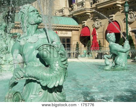 Statue della fontana