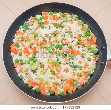 Zeleninove Rizoto In A Pan