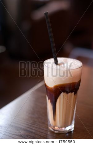 Káva - Latte Macchiato