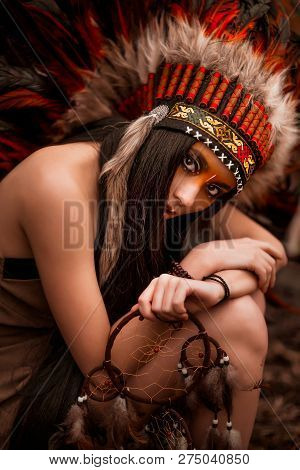 Native American. Indian Woman In Traditional Dress