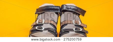 Childrens Orthopedic Shoes. Thomas Heel, Arch Support Banner, Long Format