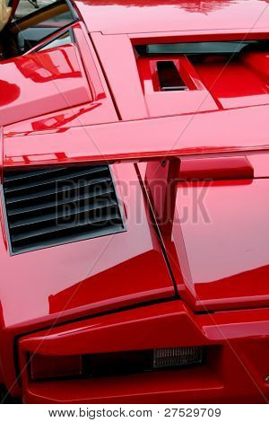 halbe hinten Vew des exotischen lamborghni