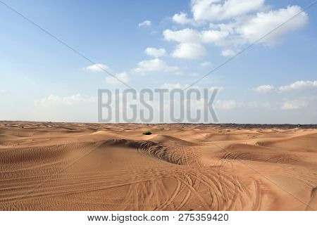 Sharjah Desert Area, One Of The Most Visited Places For Off-roading By Off Roaders