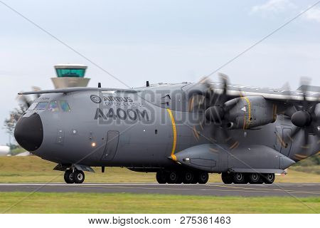 Farnborough, Uk - July 19, 2014: Airbus Defence And Space A400m Military Cargo Aircraft F-wwms.