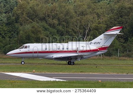 Farnborough, Uk - July 18, 2014: British Aerospace Bae-125 (hawker 800) Business Jet (g-vipi) At Far