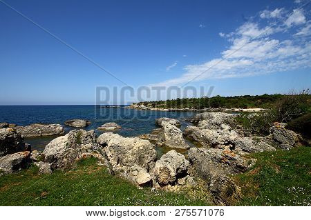 A Rocky Area By The Sea Istanbul, Turkey